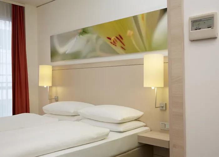 Hotel H+ 4*