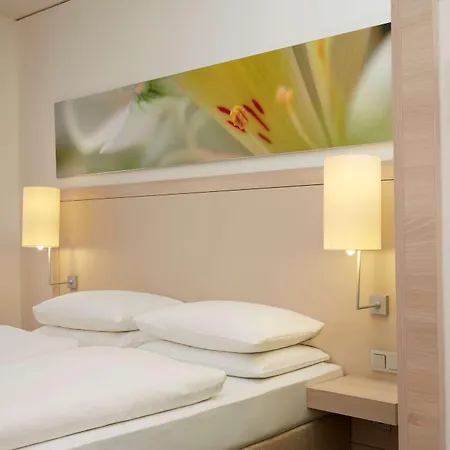 Hotel H+ München